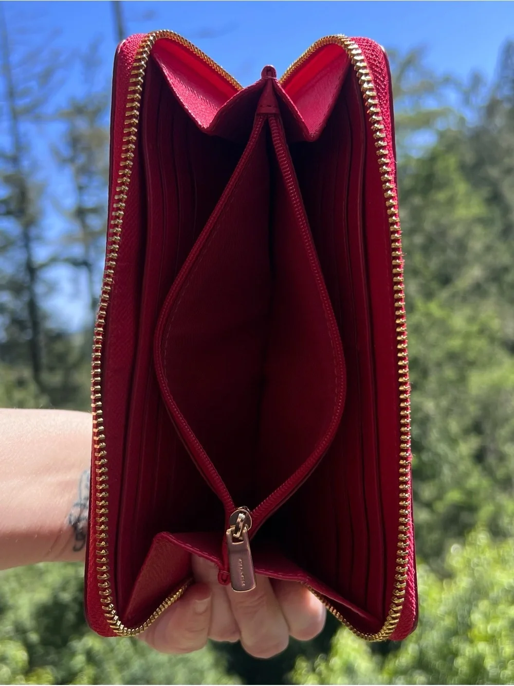 COACH Red Leather Wallet w Gold Hardware AUTHENTIC